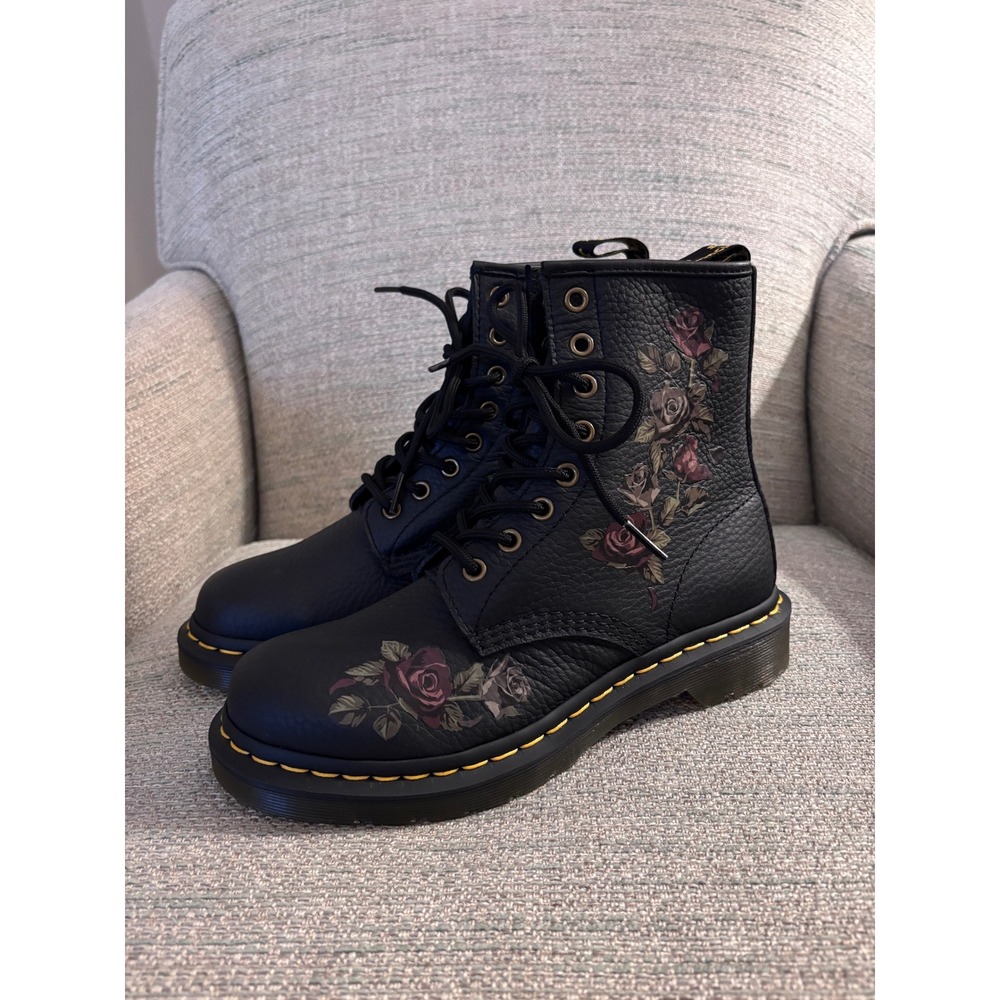 Dr. Martens 1460 Vonda Black Rose Floral Rose Leather Boots Womens Size 7 - Picture 2 of 11